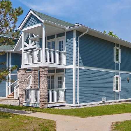 Horseshoe Valley Suites - The Aurora Shanty Bay Екстериор снимка